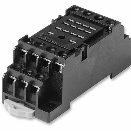 OMRON PYF14A-E ซ็อกเก็ตรีเลย์ 14 ขา รองรับรีเลย์รุ่น MY4